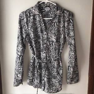 Host Pick! ⭐️3/$20⭐️Motherhood Maternity Blouse